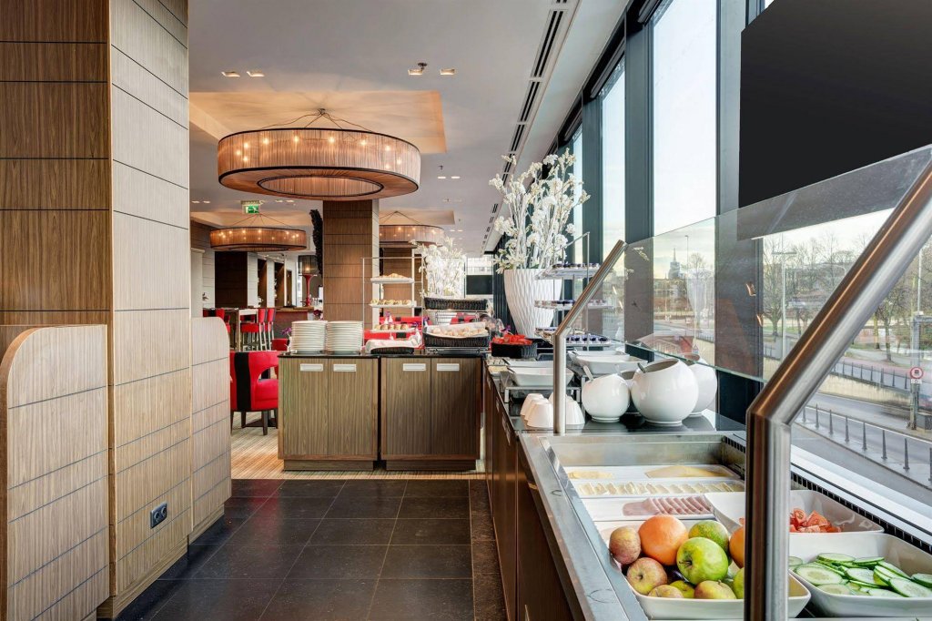 Фото Hampshire Hotel - Babylon Den Haag