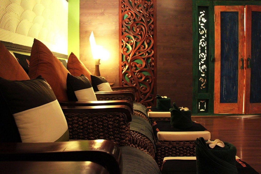 Фото The Palace Hotel Kota Kinabalu