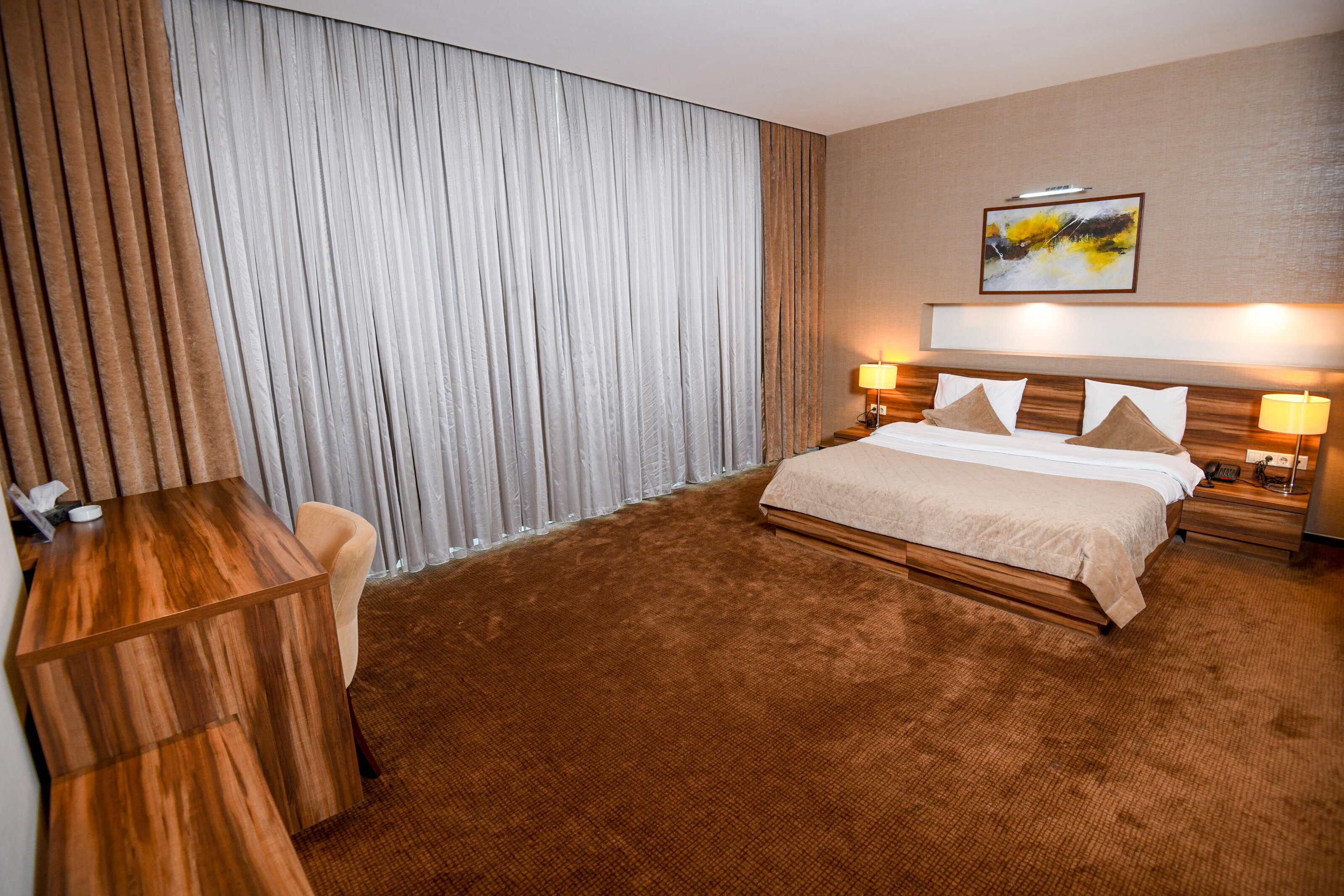 Фото Avenue Hotel