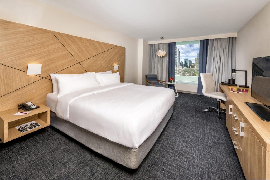 Фото Novotel Miami Brickell
