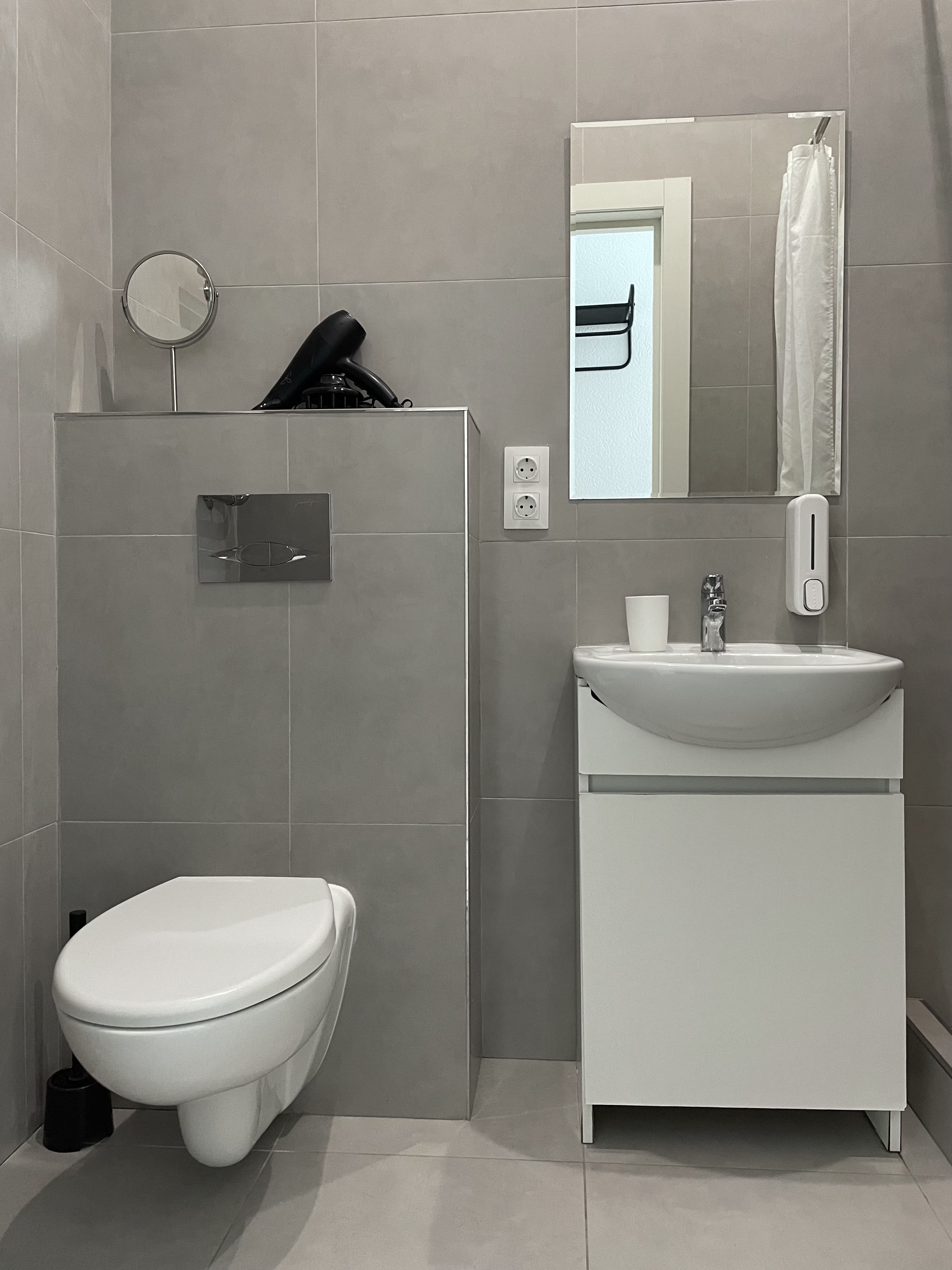 Фото Симпл Сизонс Апартс