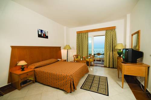 Фото Blue Reef Red Sea Resort - All Inclusive