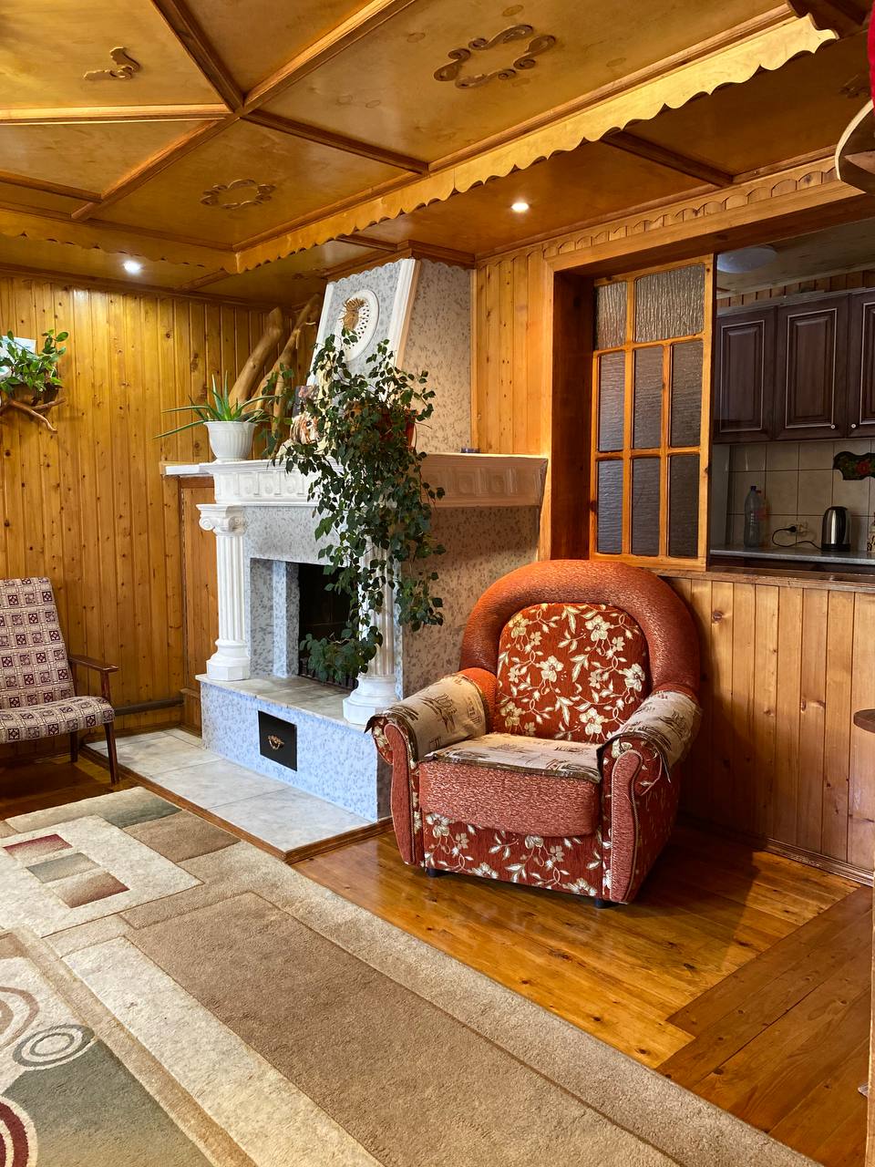 Фото Дом у горной реки