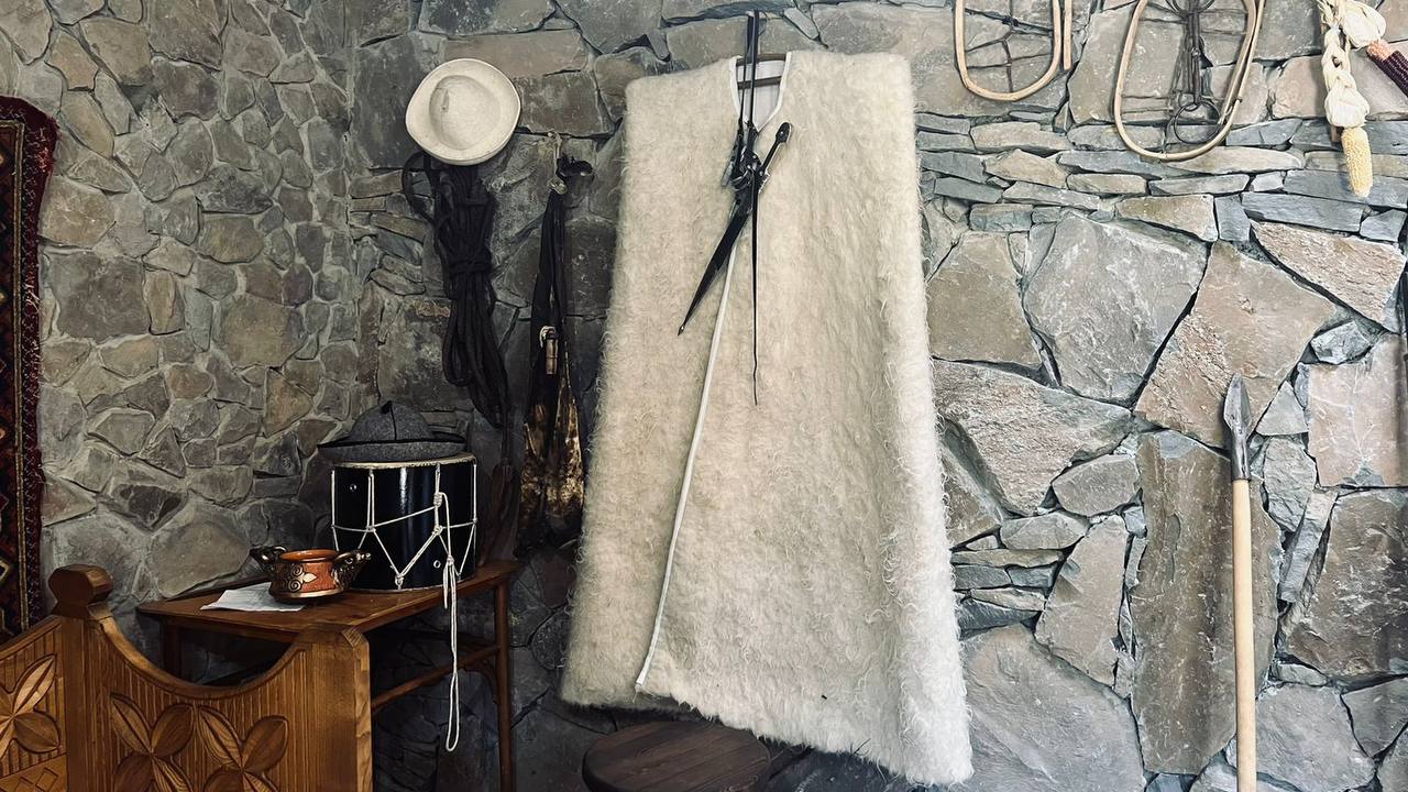 Фото Ирыстон