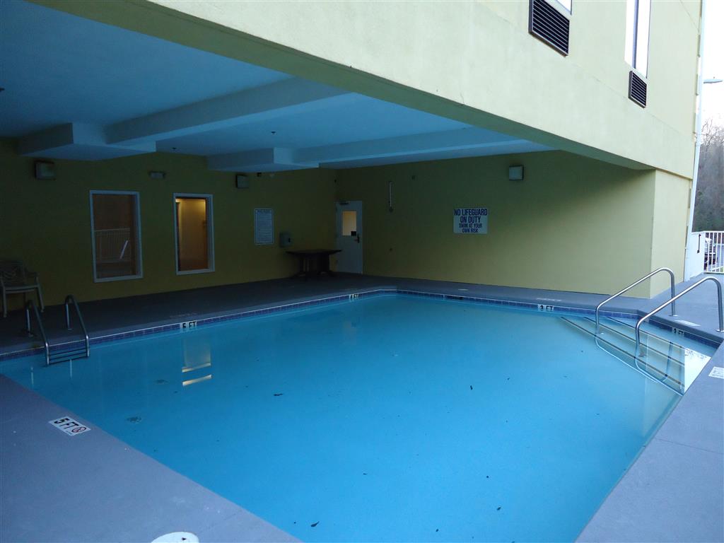 Фото Best Western Magnolia Inn and Suites