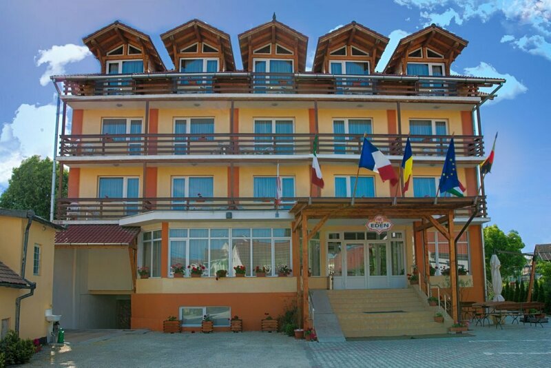 Гостиница Hotel Eden в Сибиу