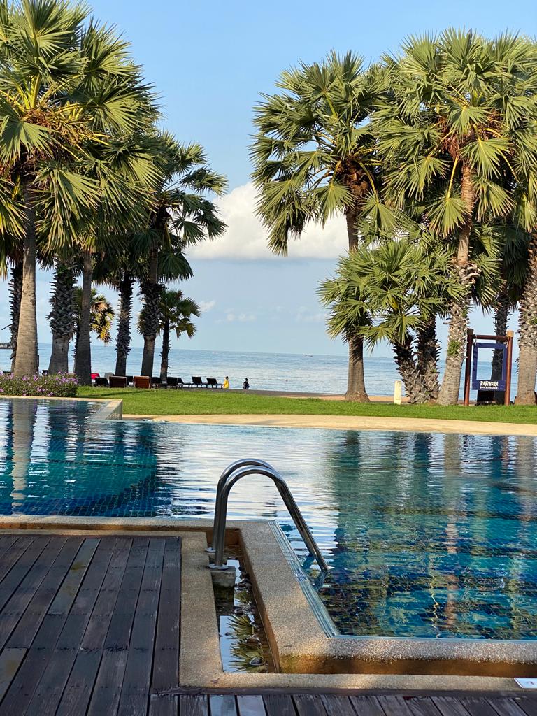 Фото Ravindra Beach Resort & SPA