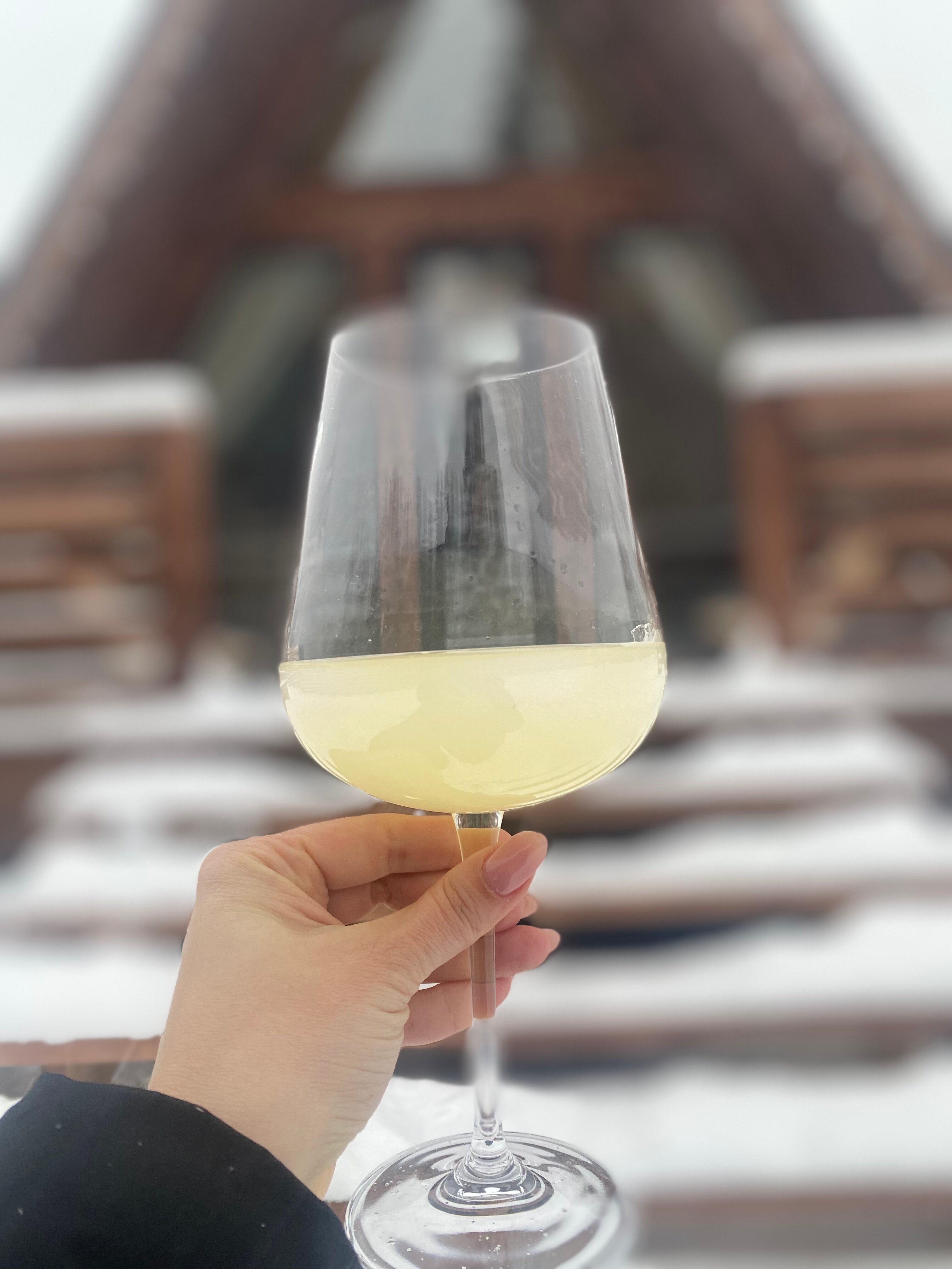 Фото Дом Углом