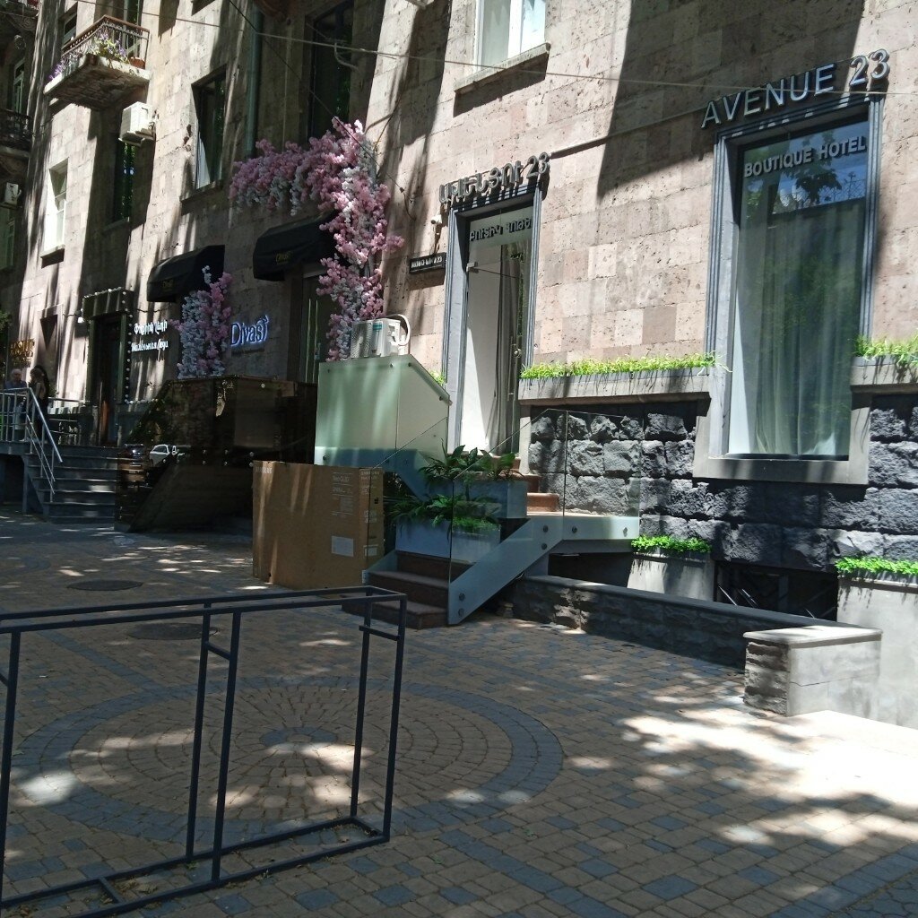 Фото Avenue 23 Boutique Hotel