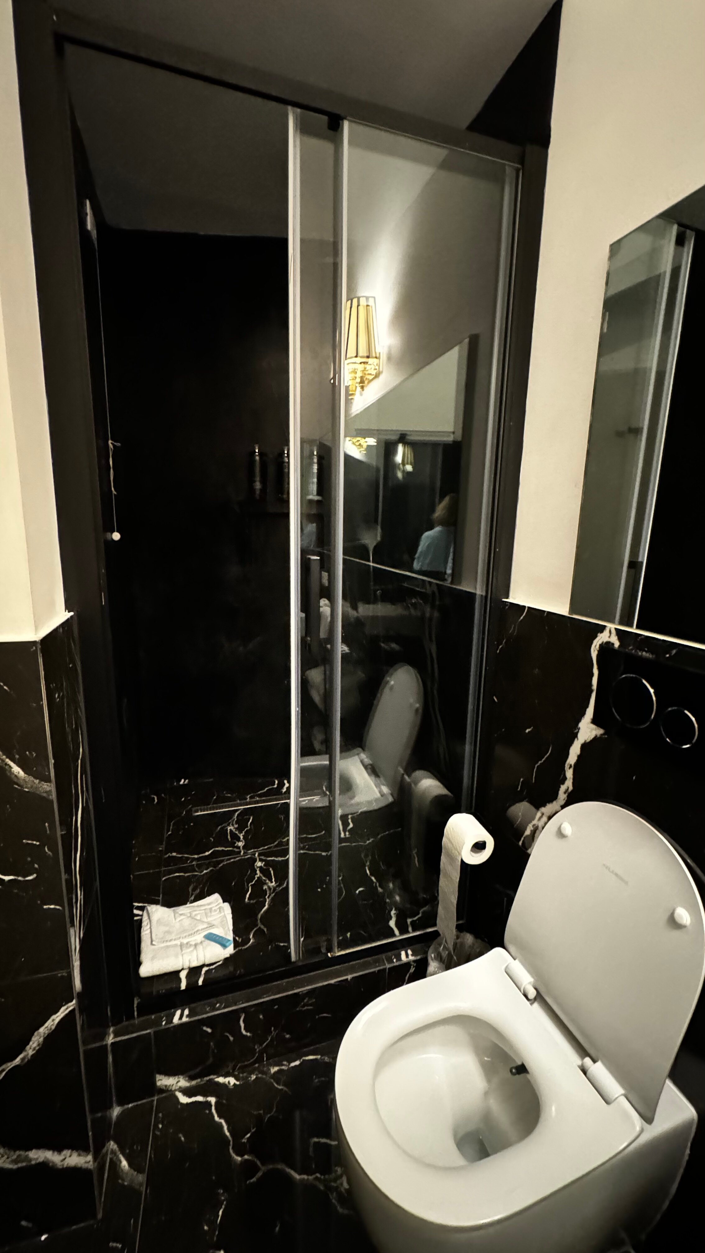 Фото Baboon Room