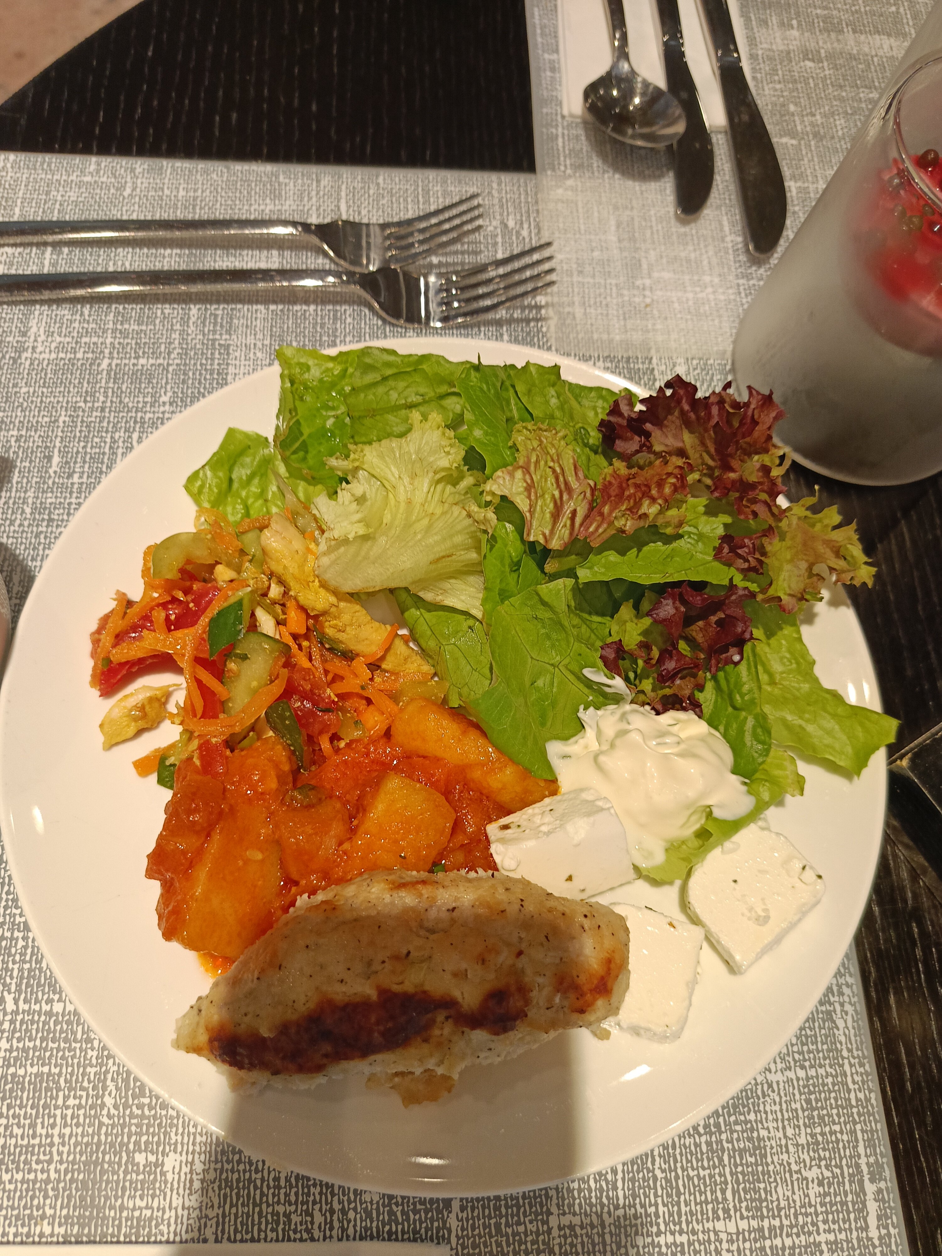 Фото Ibis Budapest Castle Hill