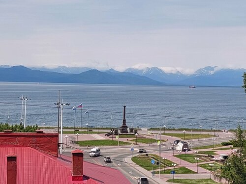 Внешний вид отеля Командор в Петропавловск-Камчатском, фото 2