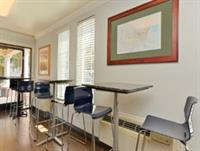 Фото Super 8 by Wyndham Sacramento/Florin Rd