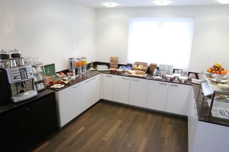 Фото Businesshotel Lux