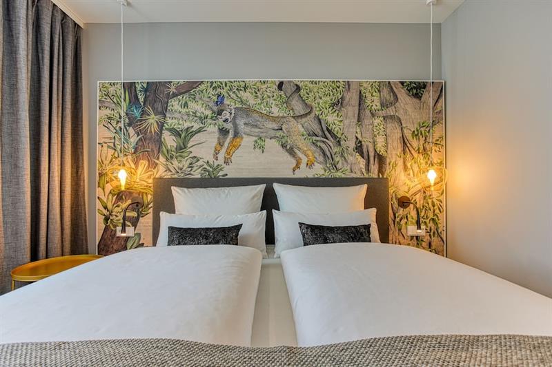 Фото Premier Inn Heidelberg City Bahnstadt Hotel