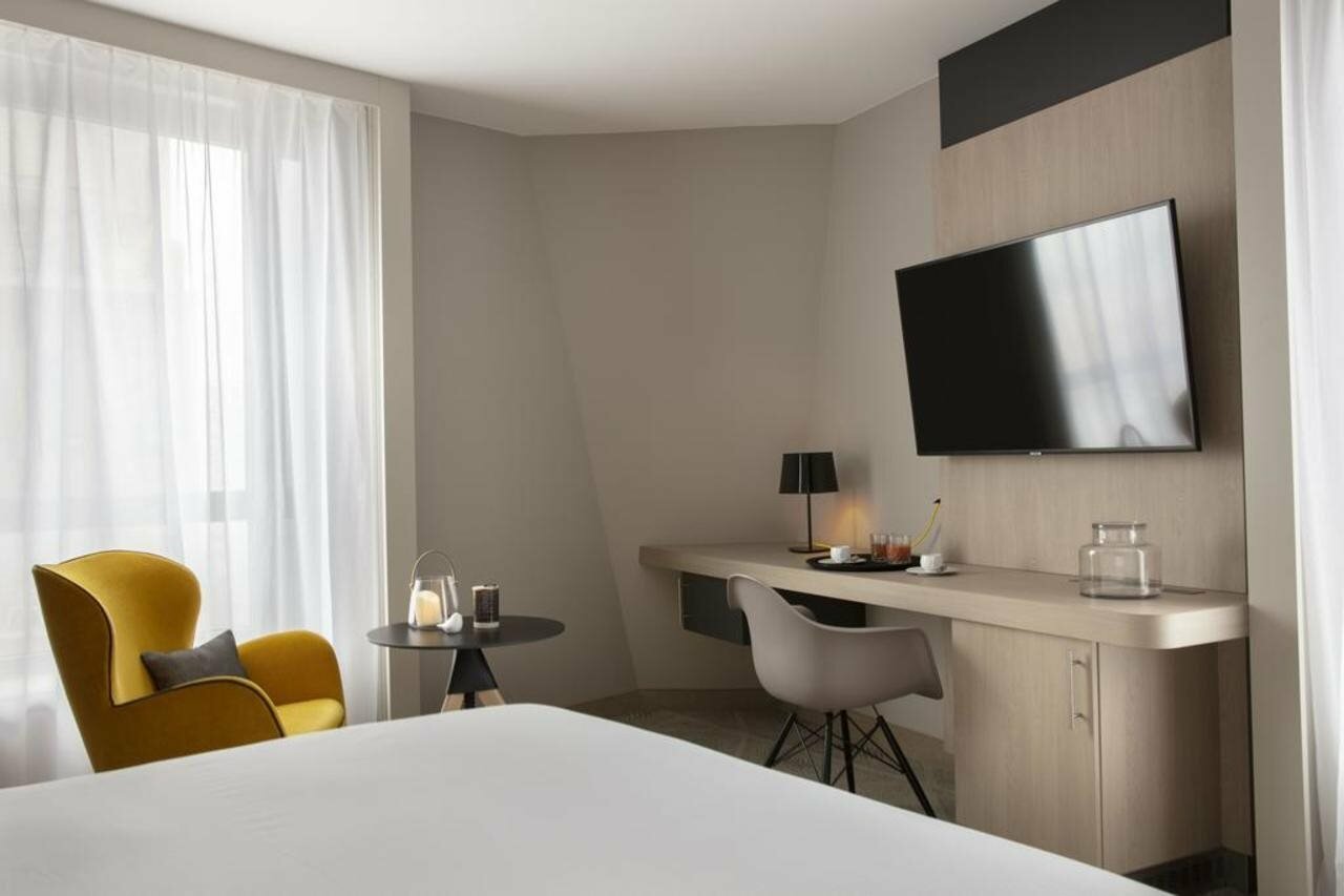 Фото Hilton Garden Inn Massy