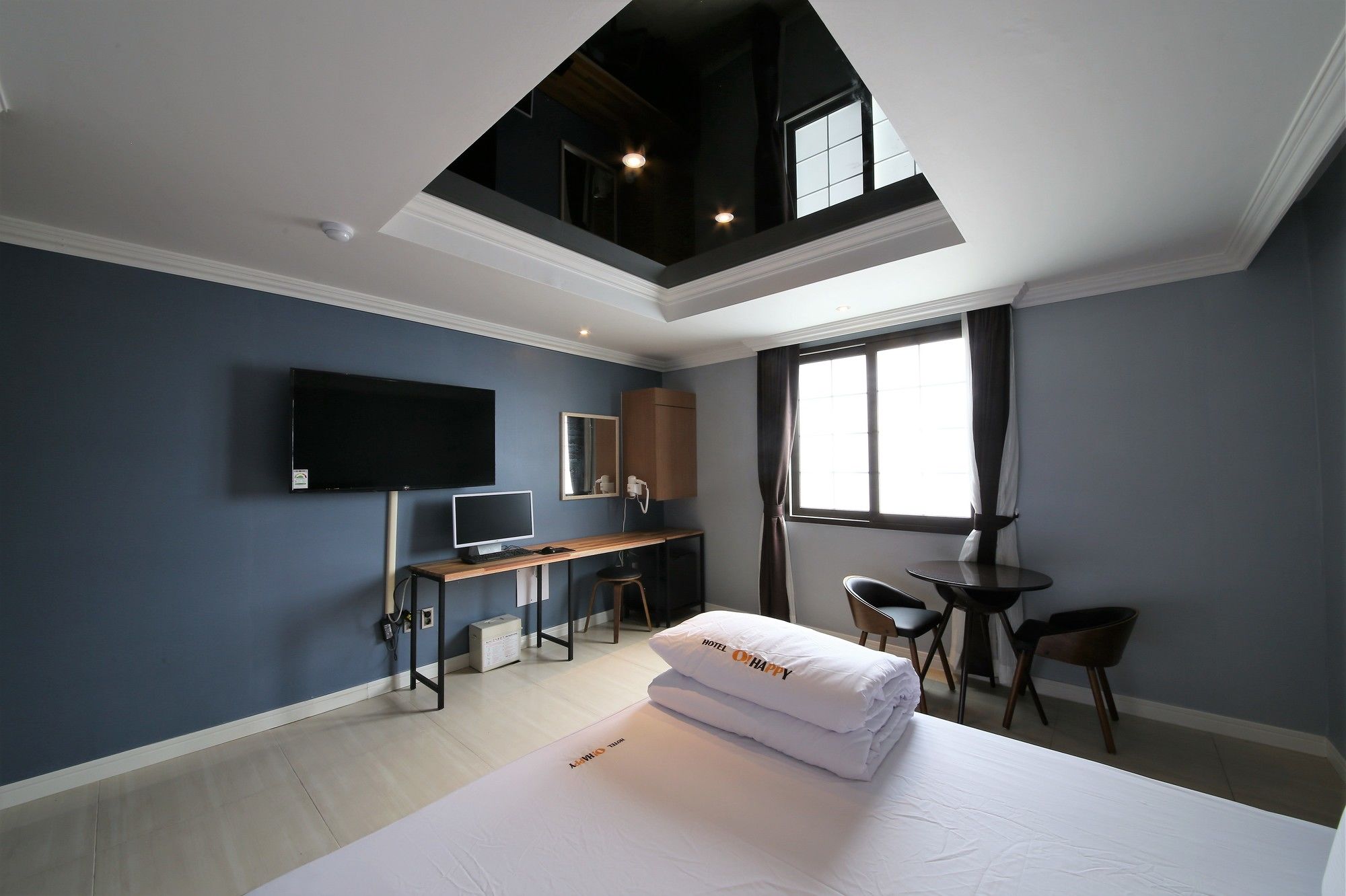 Фото The Stone Bridge Hotel