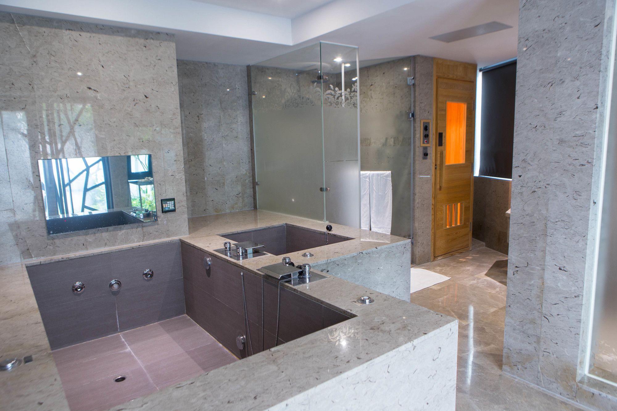 Фото All-Ur Boutique Motel - Tai-Tung Branch