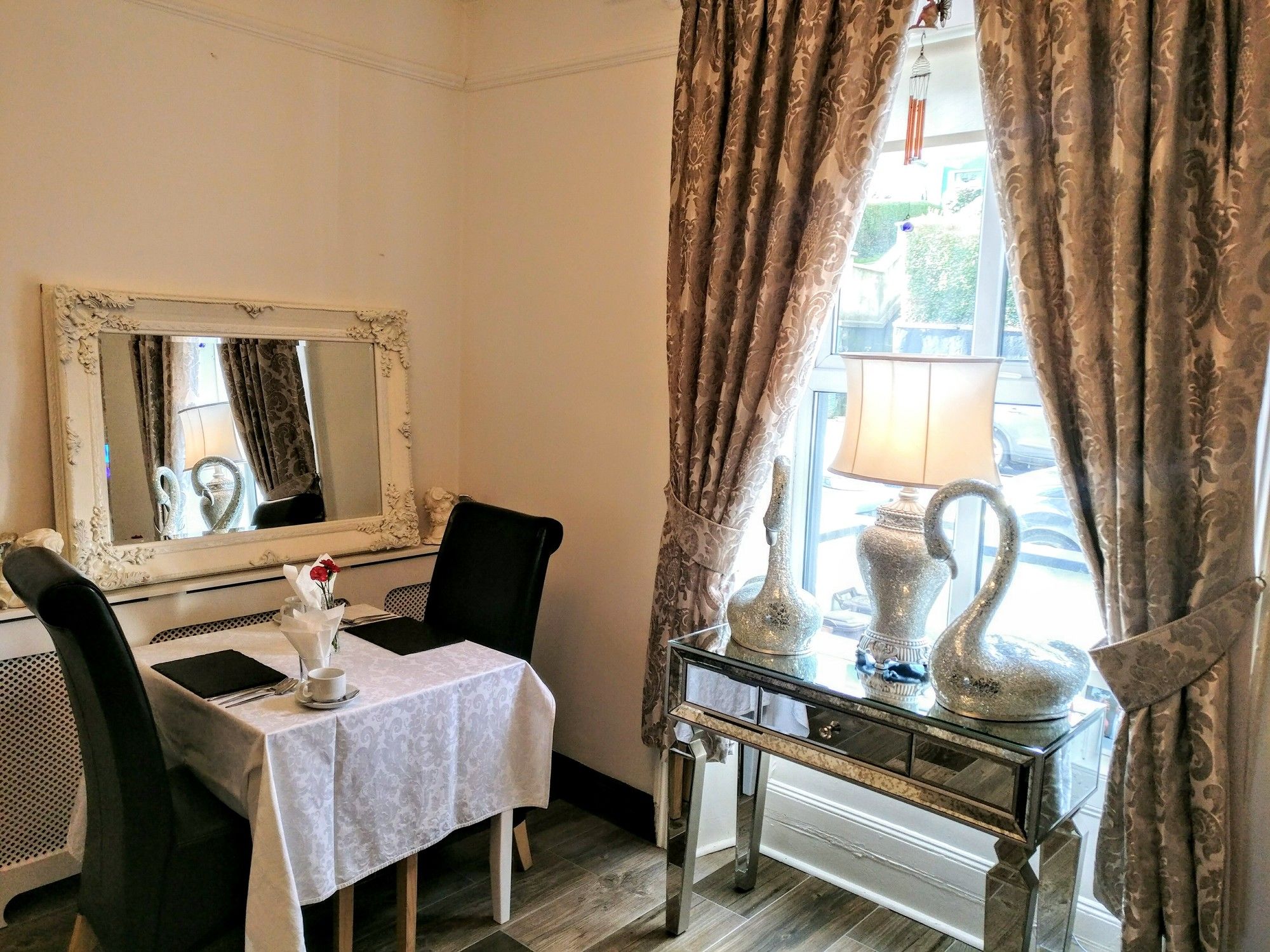 Фото Serendipity House