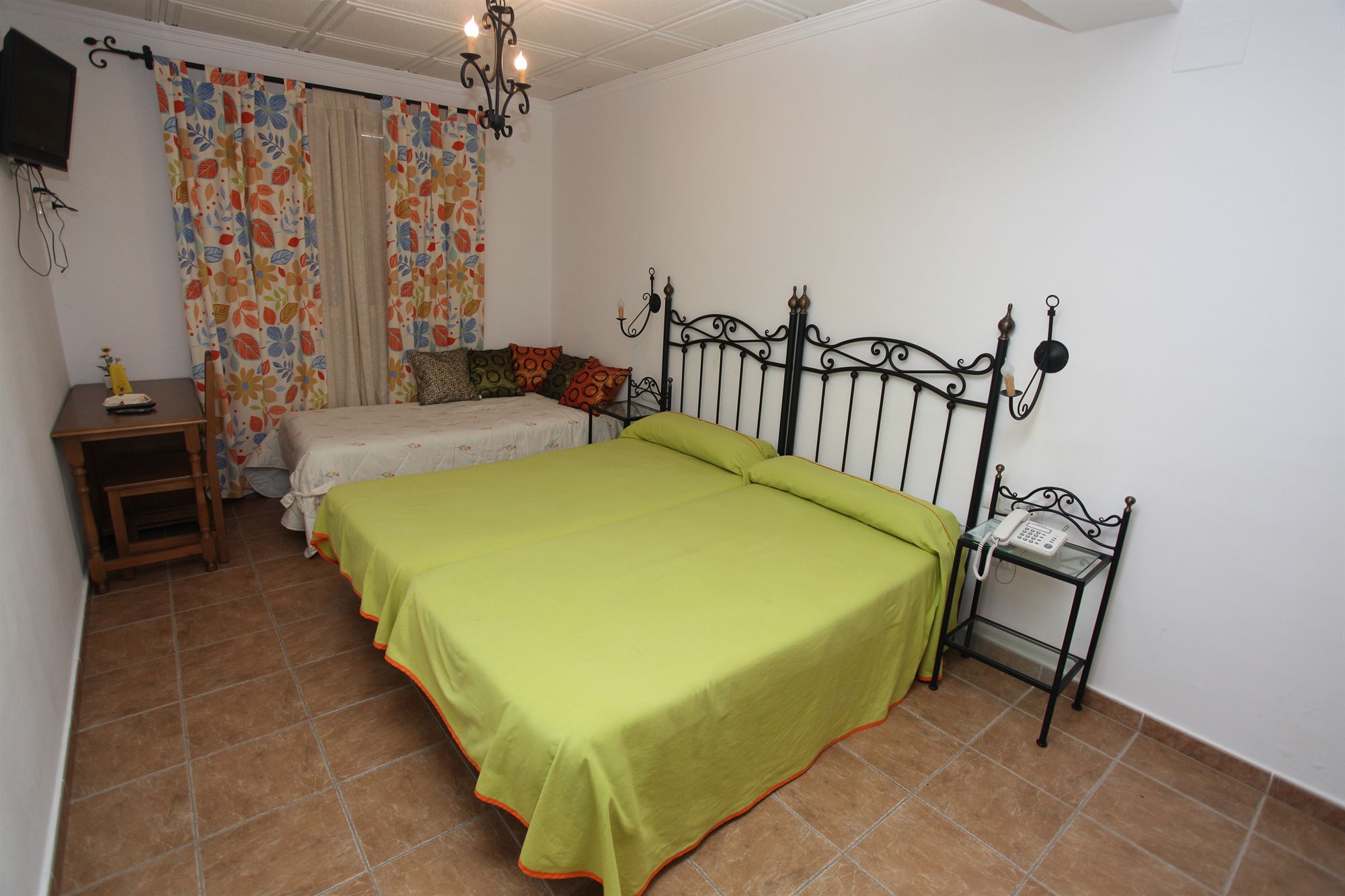Фото Hotel Nuro
