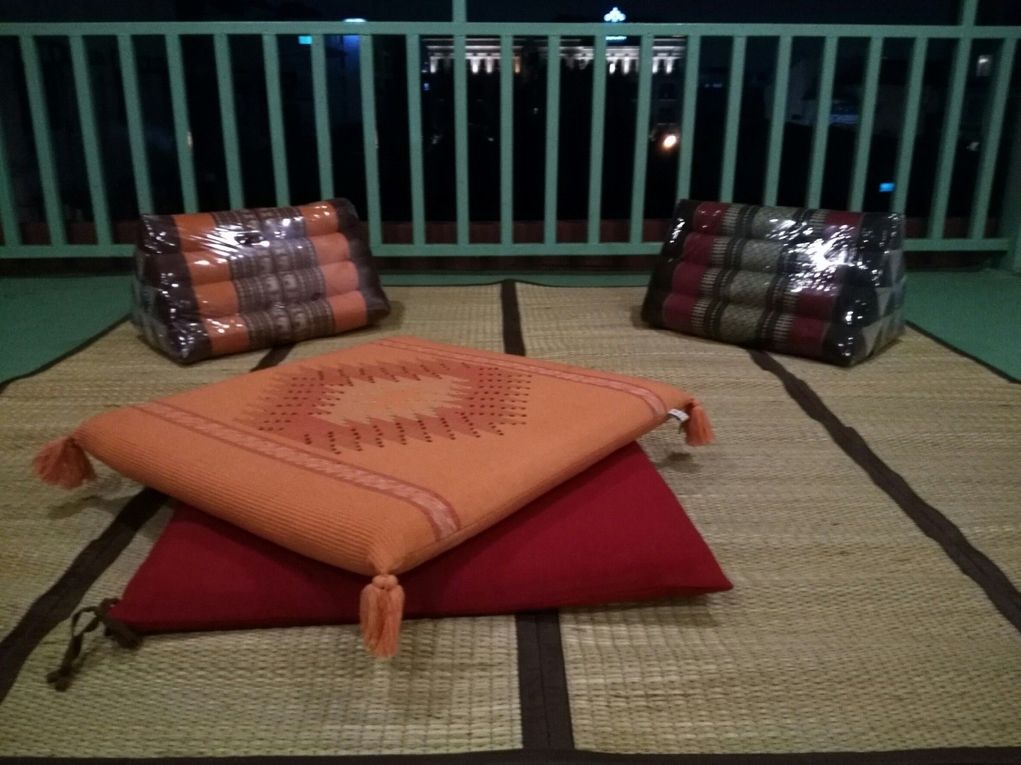 Фото IsHOME& Hashery