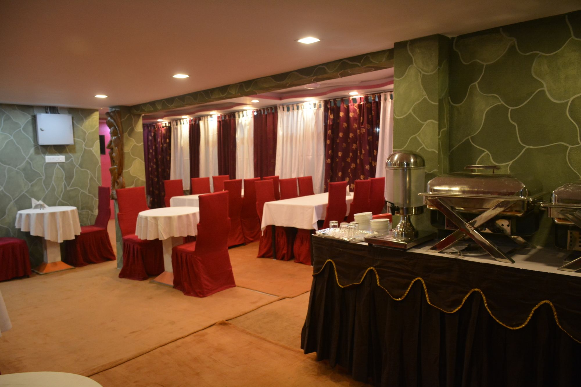 Фото Babul Hotel