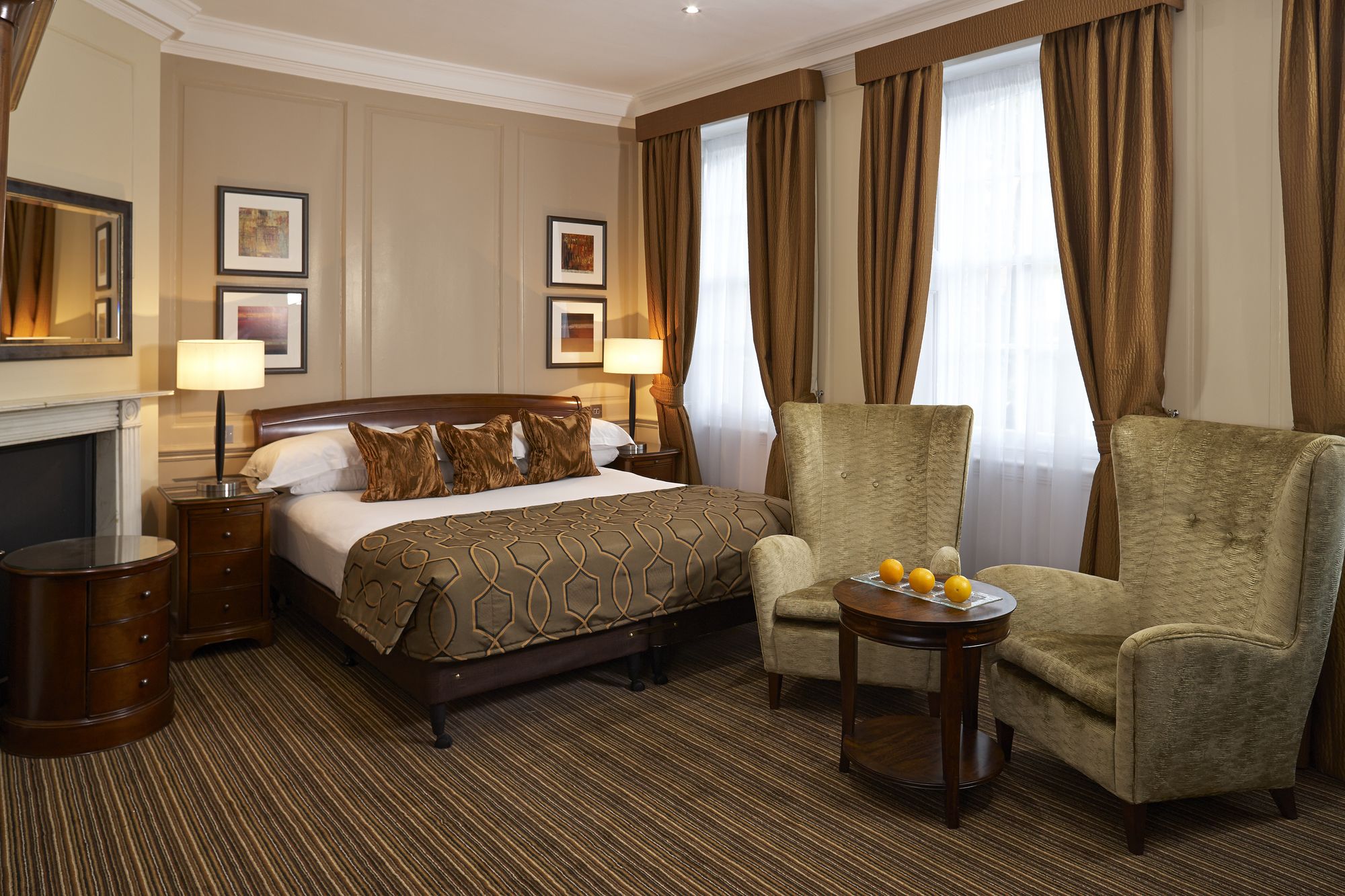 Фото Sir Christopher Wren Hotel