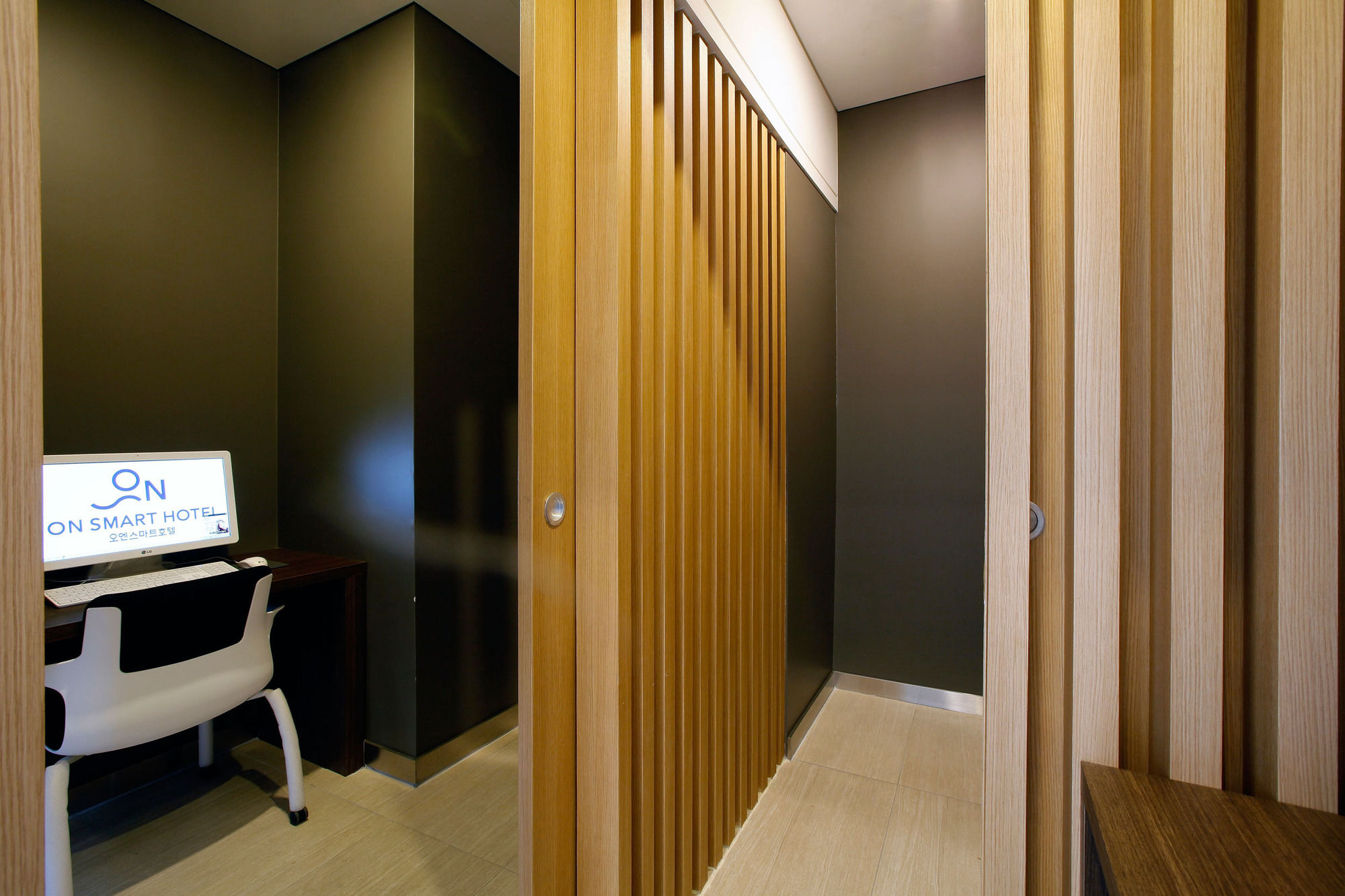 Фото On Smart Hotel