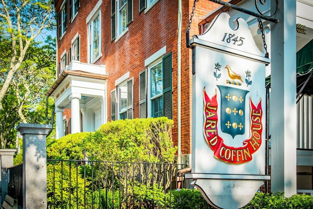 Фото Jared Coffin House