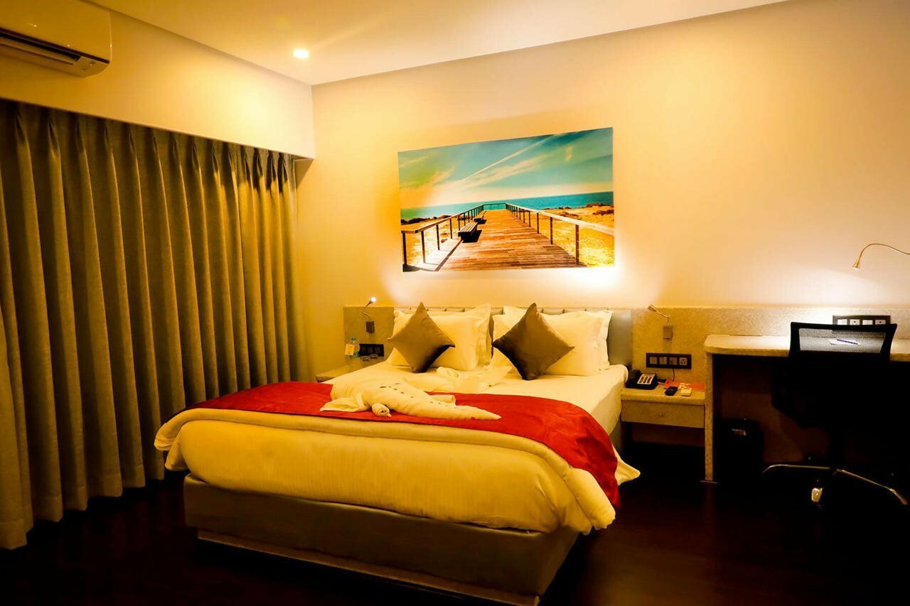 Фото Kyriad Hotel Nashik