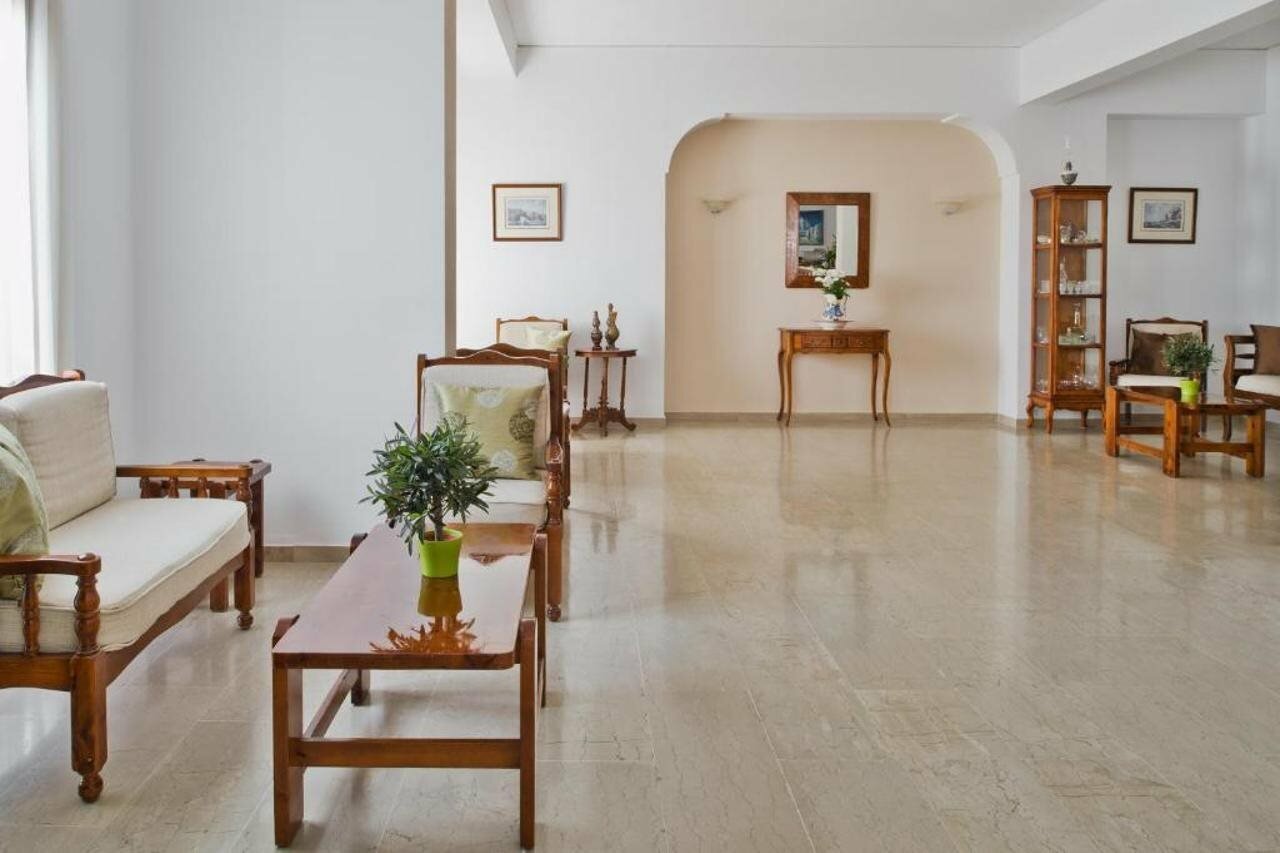 Фото Hotel Makarios