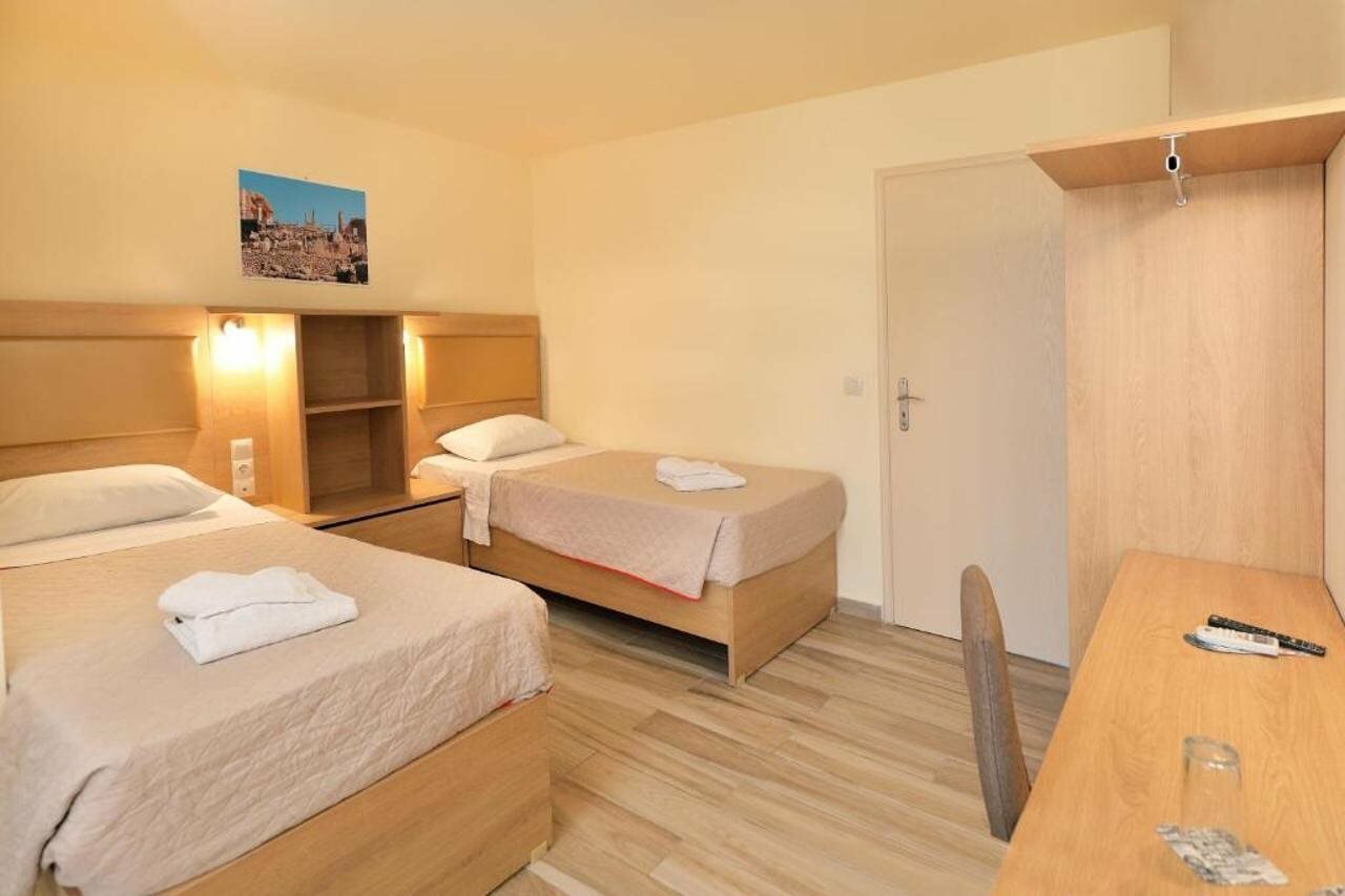 Фото SunBay Hotel