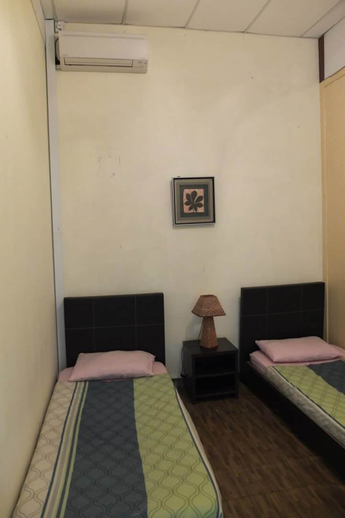 Фото Muntri House