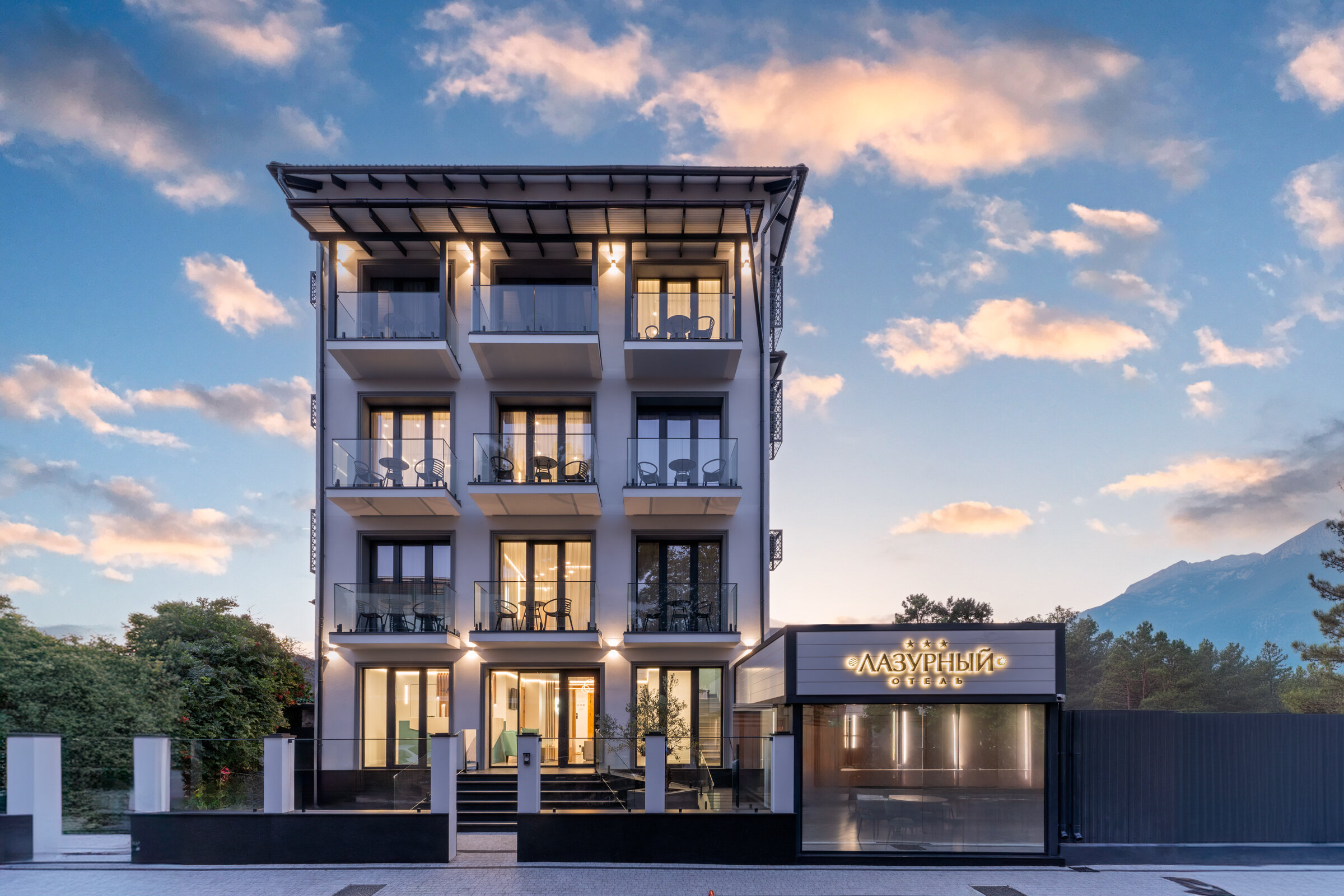 Фото отеля 2