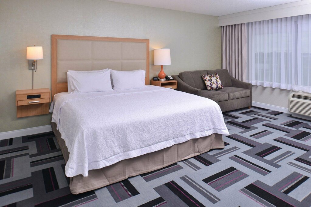 Hotel Hampton Inn & Suites Ames, Ames, photo