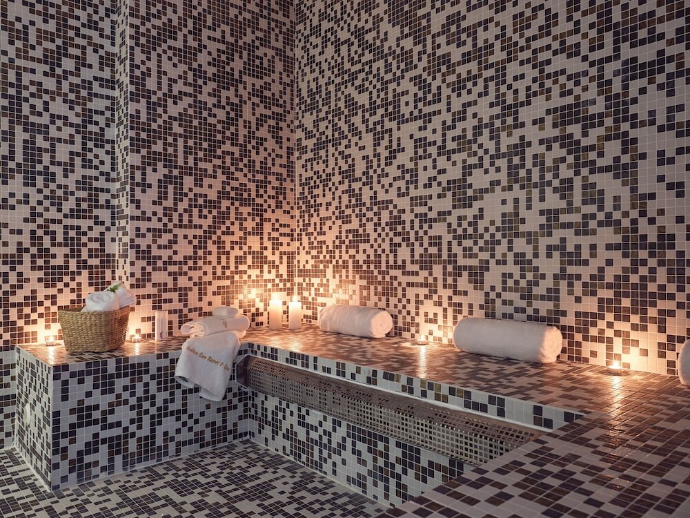 Фото Golden Sun Hotel