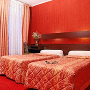 Гостиница Hotel Camelia International