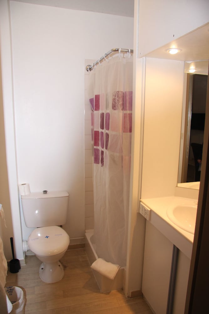 Фото Brit Hotel Cherbourg Octeville