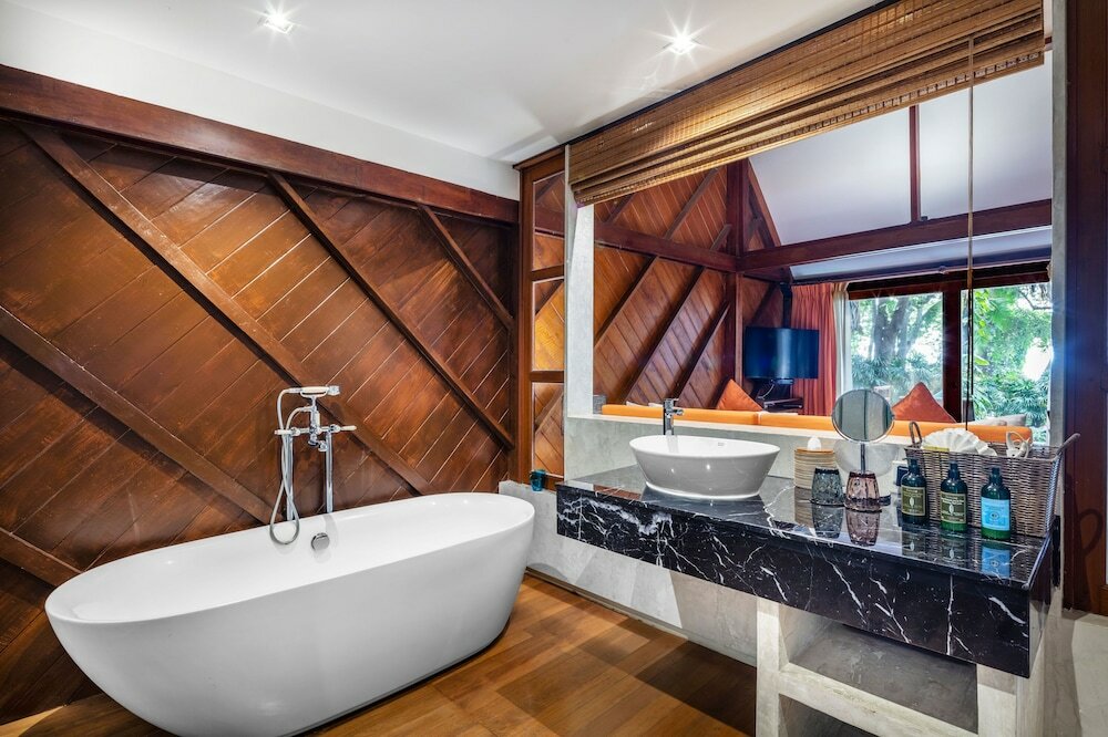 Фото The Monttra Pattaya