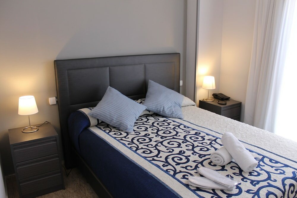 Фото Hotel Barajas Plaza