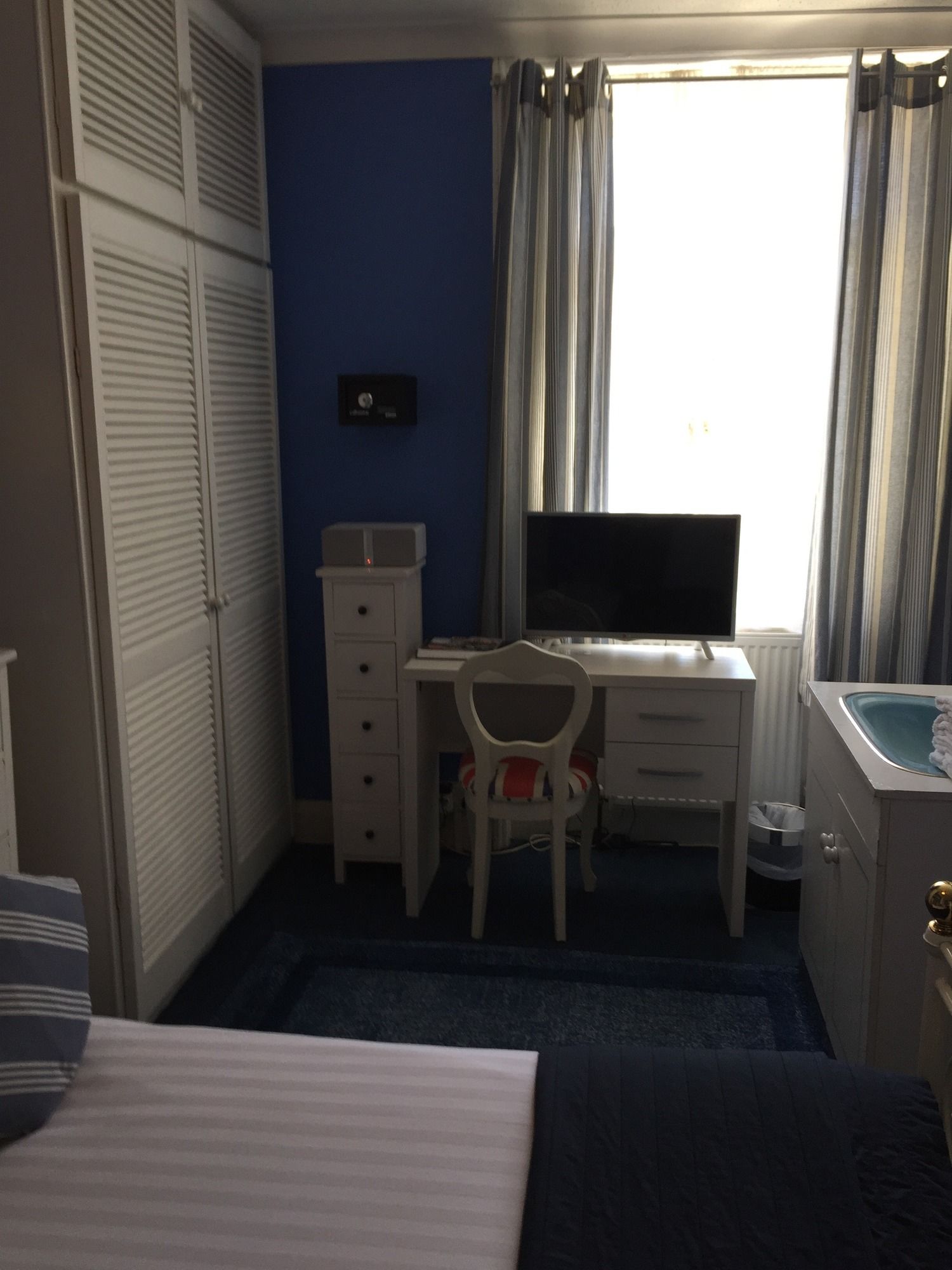 Фото Kipps Brighton Hostel