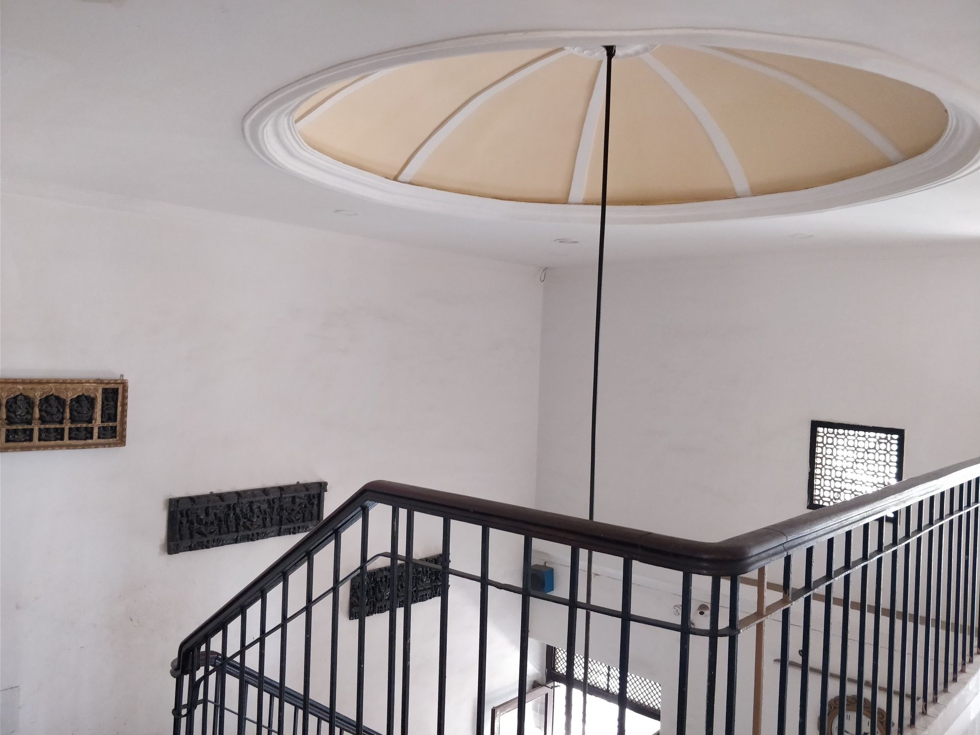 Фото Central Hotel