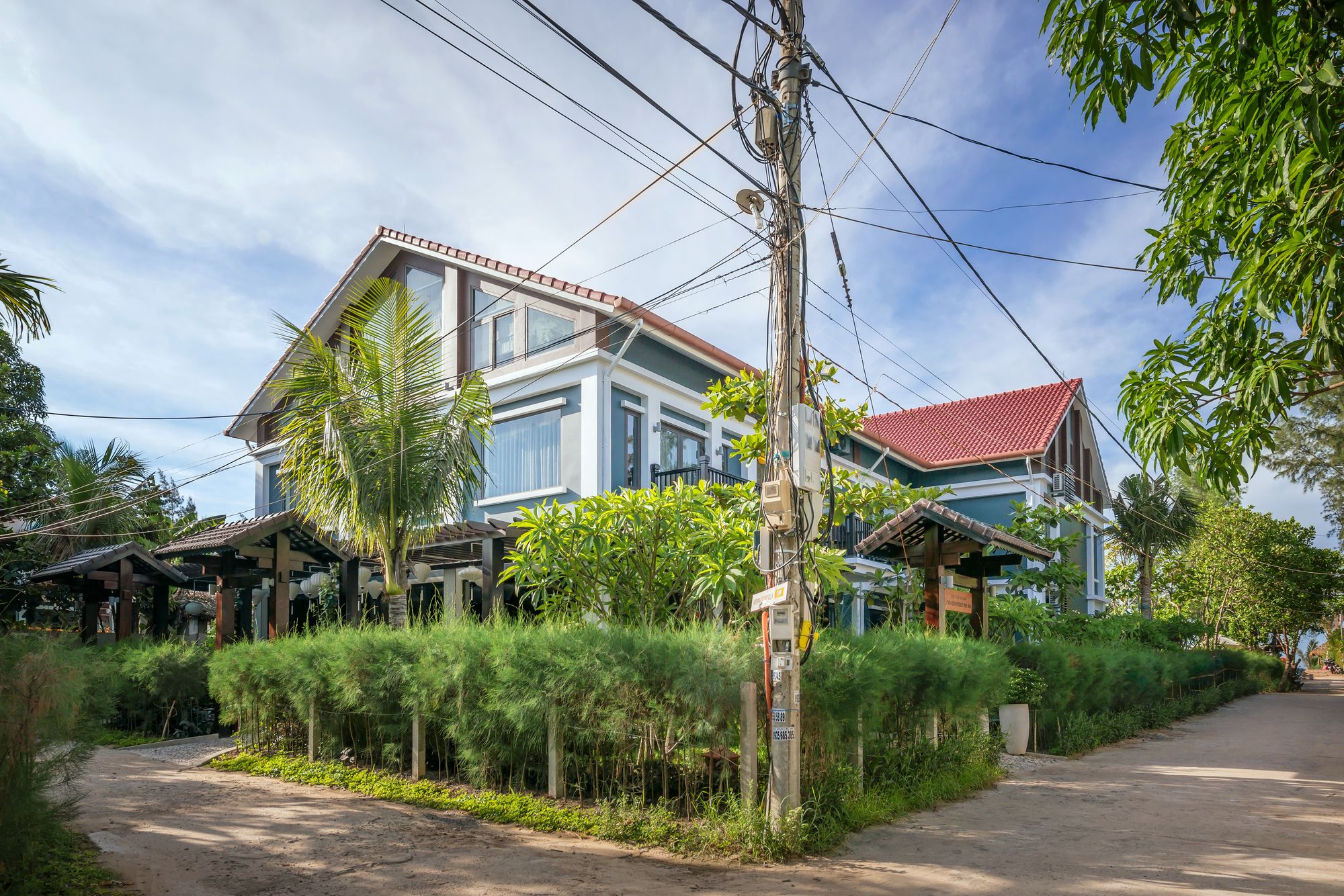 Фото Aira Boutique Hoi An Hotel & Villa