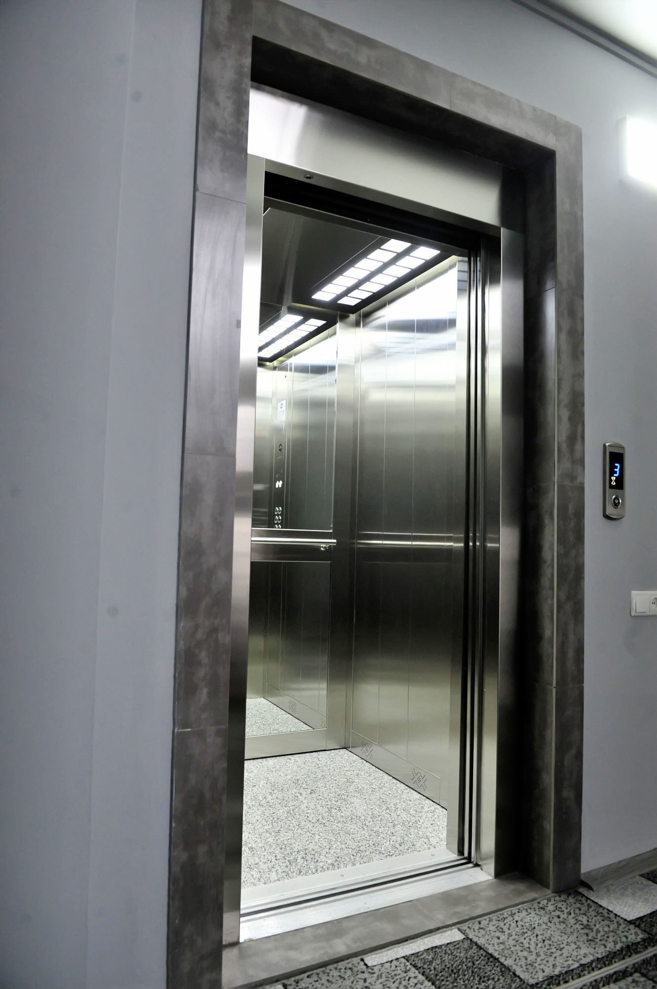 Фото Hotel Rogalux