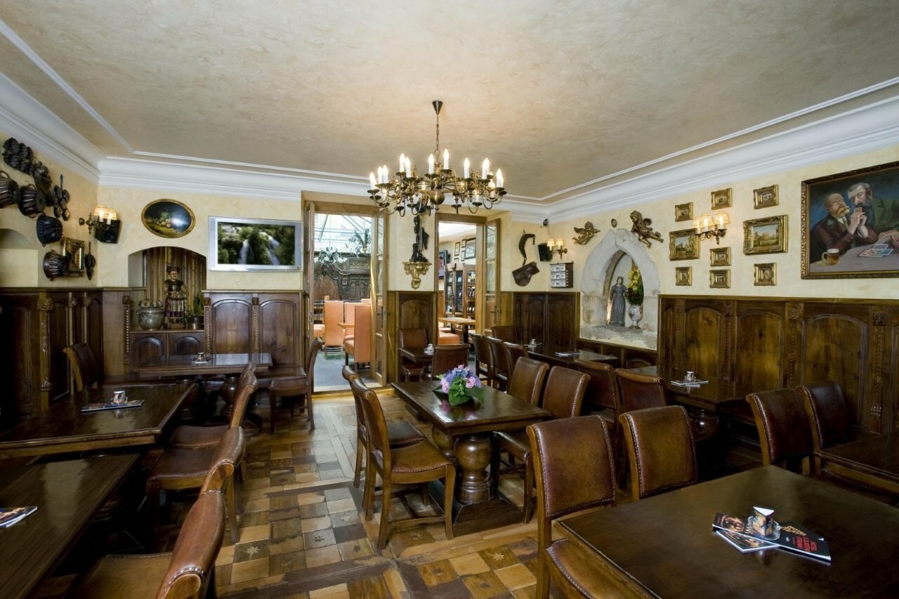 Фото У Златехо Строму