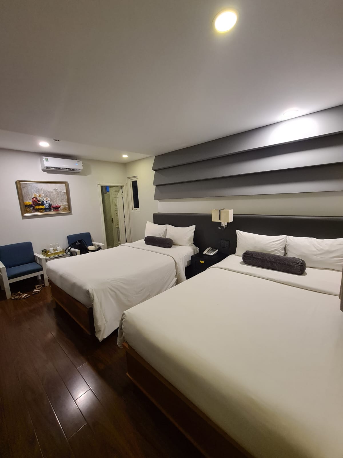 Фото Adora Hotel