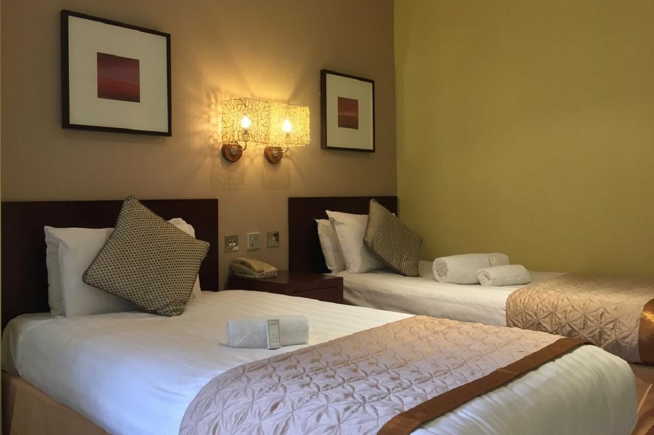 Фото Brook Mollington Banastre Hotel and SPA