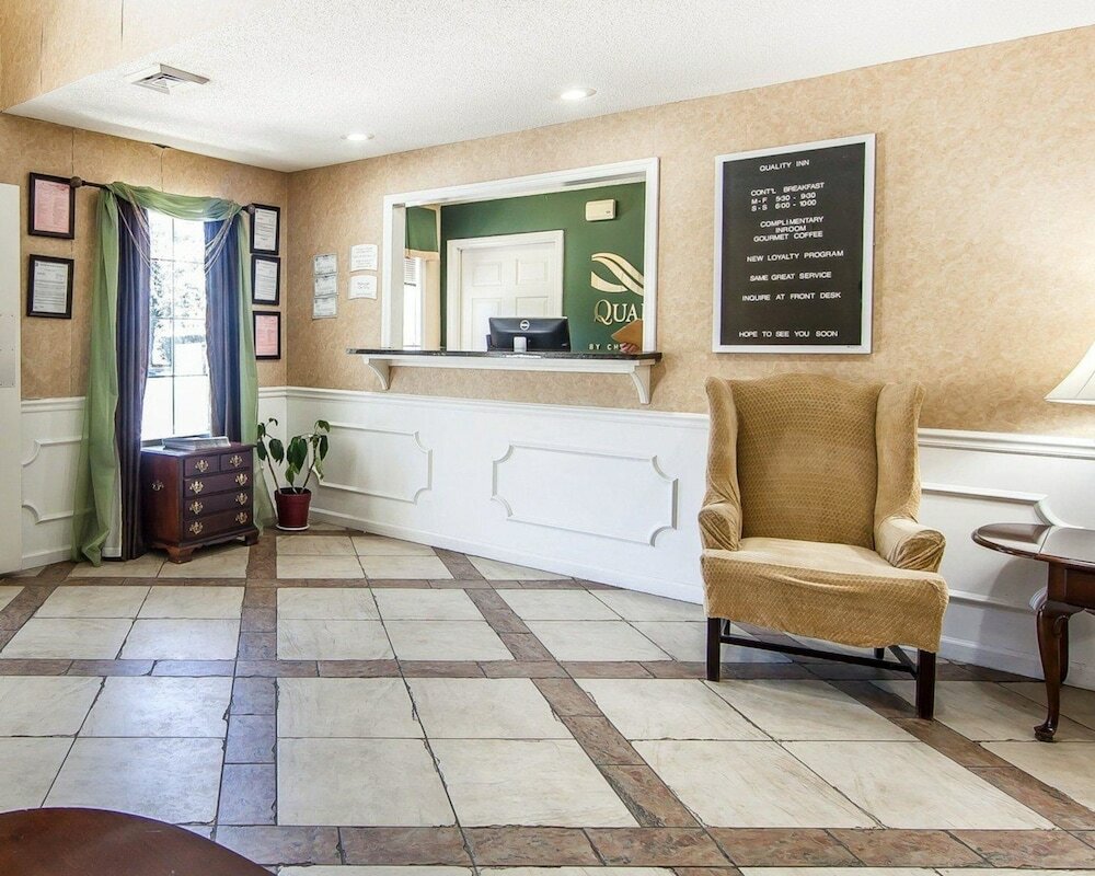 Фото Quality Inn Decherd Winchester