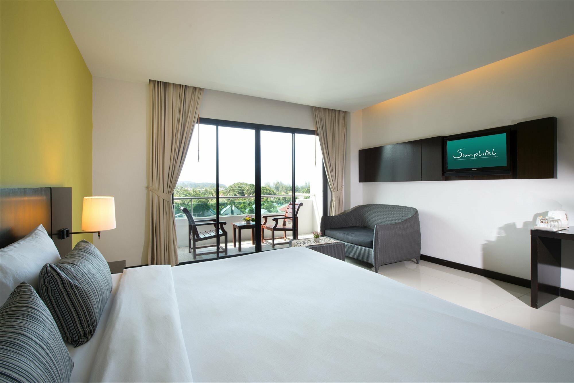 Фото отеля 3