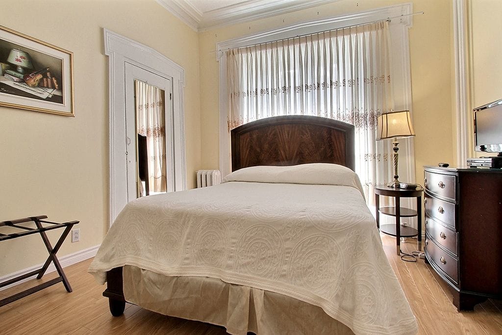 Фото Hotel Manoir des Remparts